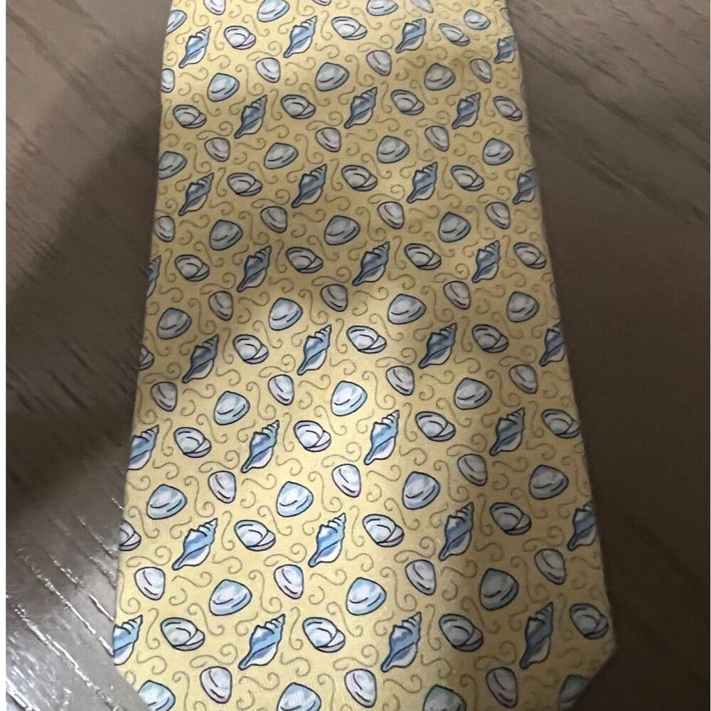 Vineyard Vines Martha's Vinyard Men's Silk Tie